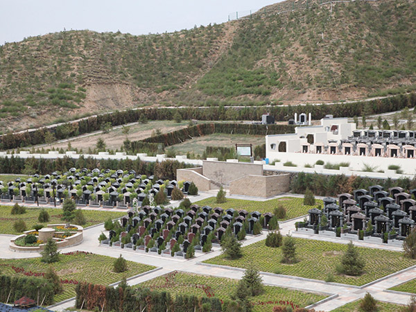 包頭公墓環境哪家好